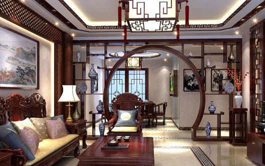 客廳和餐廳用的隔扇門(mén)分開(kāi)